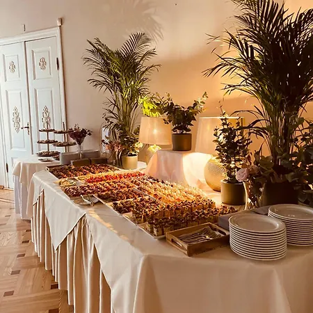 Hotel Manor & Beerspa