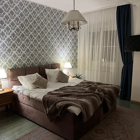 Manor & Beerspa Hotel