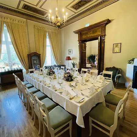 Manor & Beerspa Saku