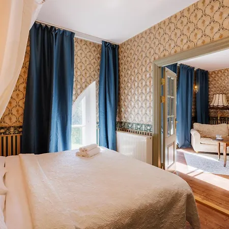 Saku Manor & Beerspa * Saku