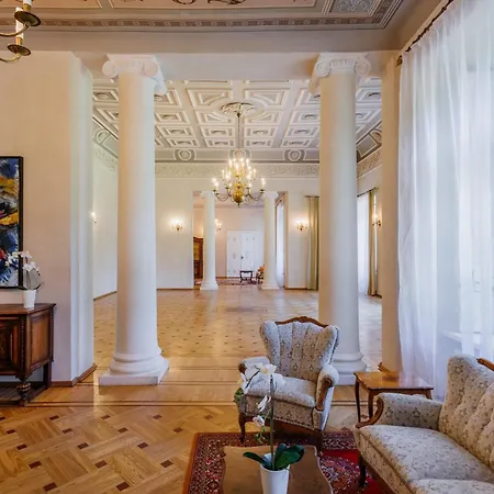 Manor & Beerspa Saku