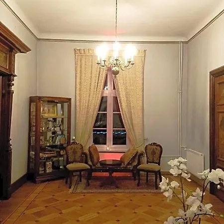 Hotel Manor & Beerspa
