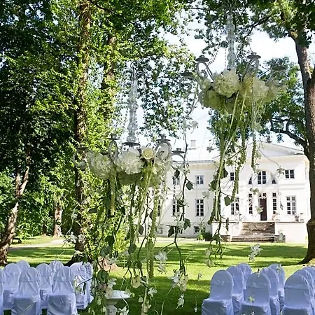 Manor & Beerspa Hotel