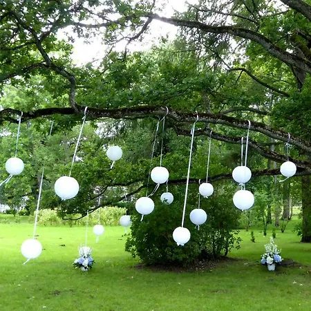 Manor & Beerspa Hotel Saku