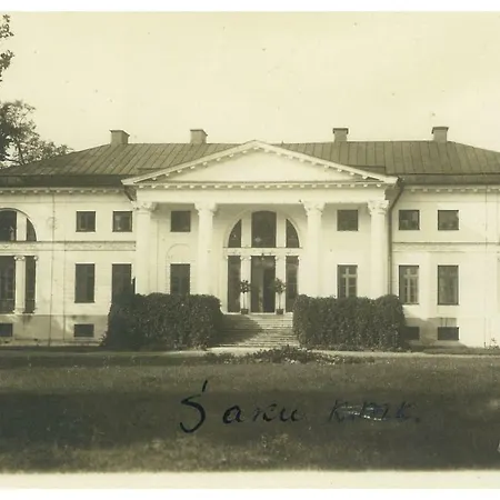 Manor & Beerspa Saku