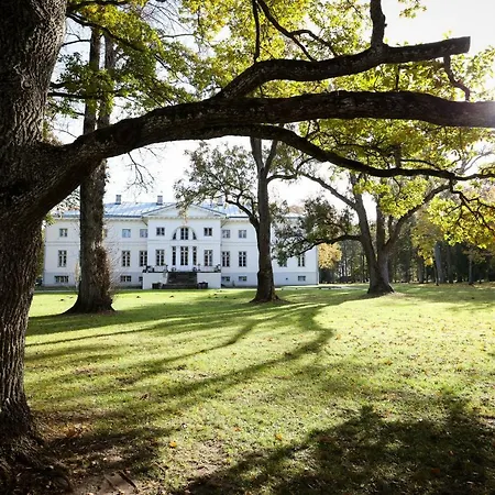 Saku Manor & Beerspa * Saku