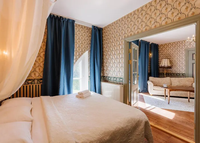 Manor & Beerspa * Saku