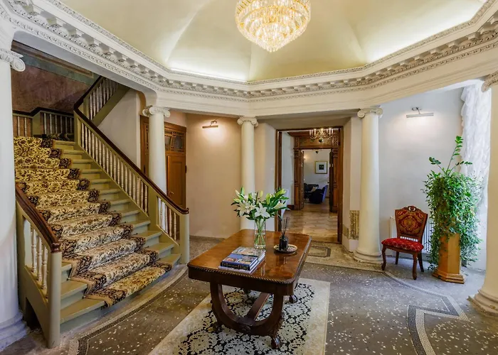 Hotel Manor & Beerspa *